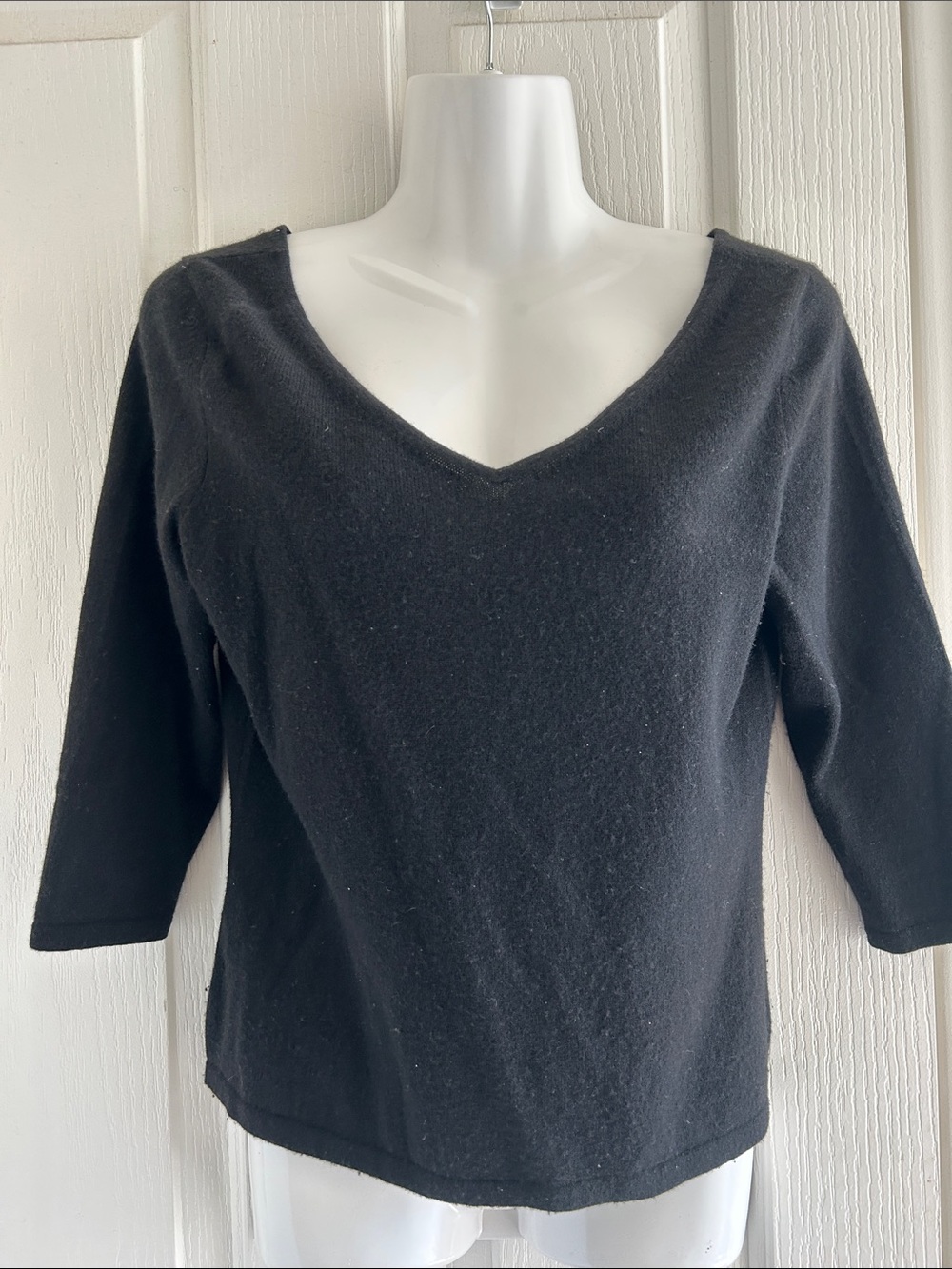 Ann Taylor Black V-neck Long Sleeve Top